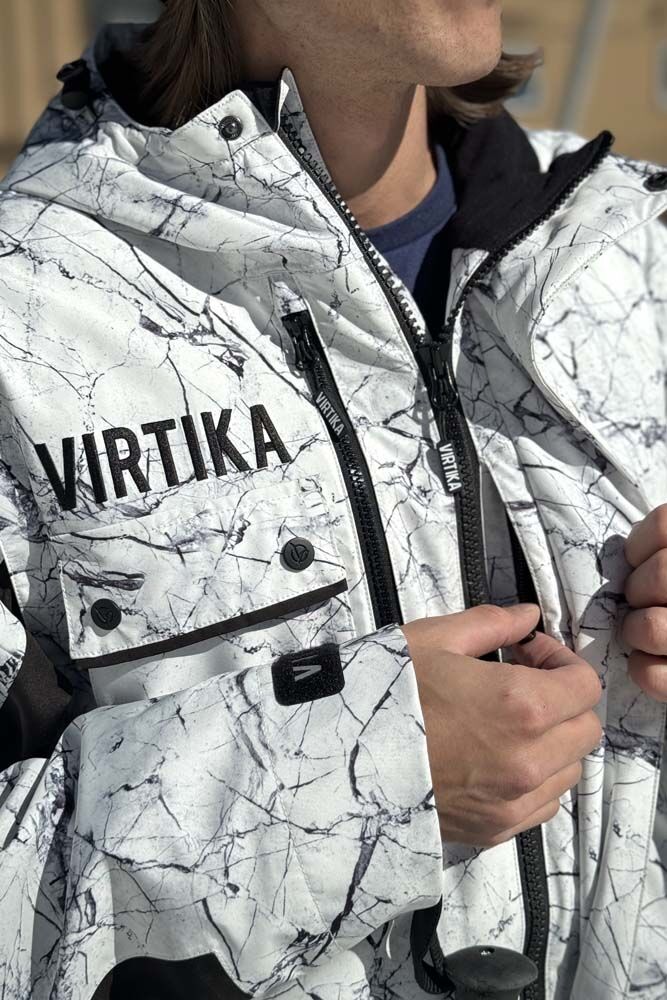 新品　未使用　VIRTIKA スキー　スノーボード　ウェアー　トップス　入手困難 新品 未使用 VIRTIKA スキー スノーボード ウェアー トップス 入手困難